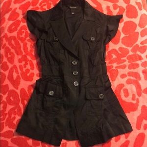 White House Black Market 3 Button Blouse